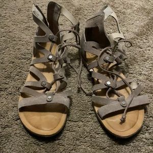 Dolce vita gladiators